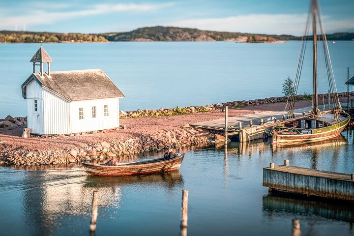 Mariehamn – färjehamn och destinationsguide