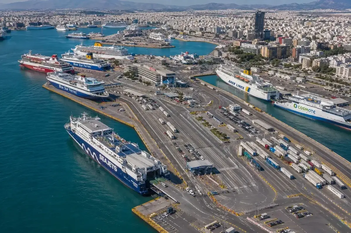 Pireus – färjedestination