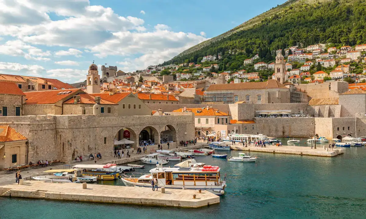 Ploče – färjehamn och destinationsguide