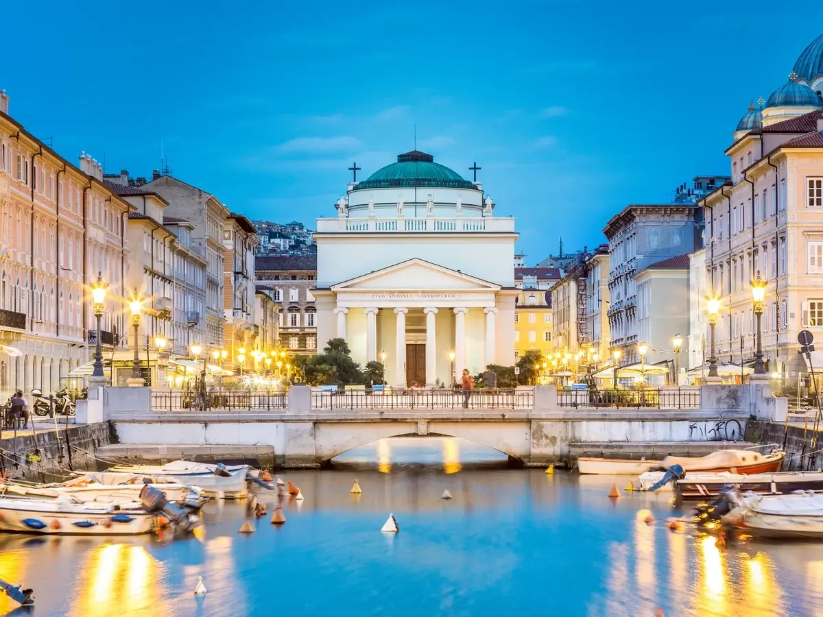 Trieste – färjehamn och destinationsguide