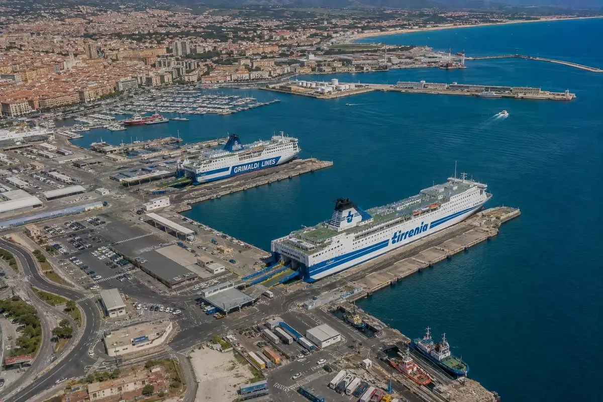 Cagliari – färjehamn och destinationsguide