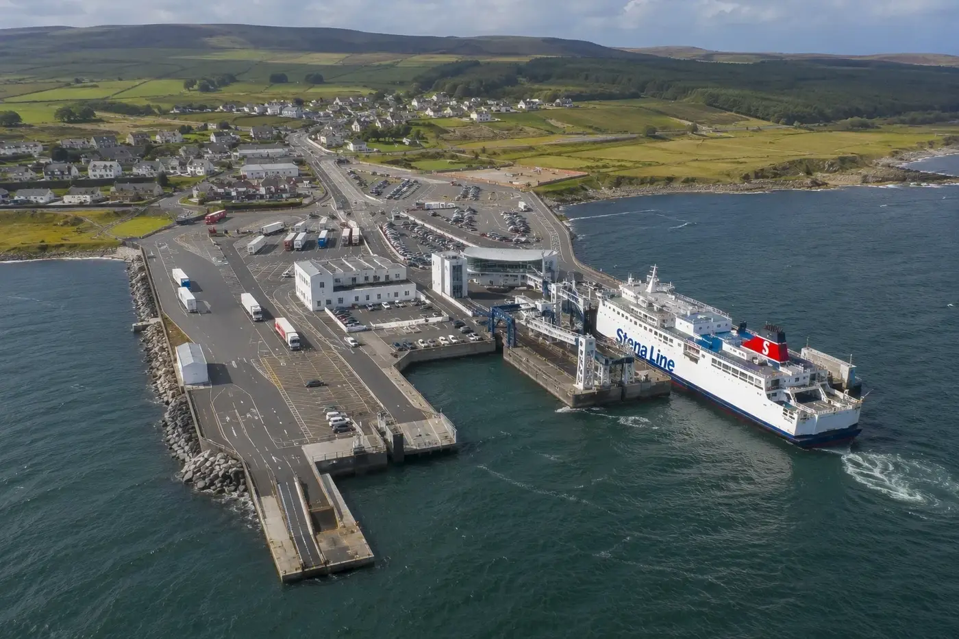Cairnryan – färjehamn och destinationsguide