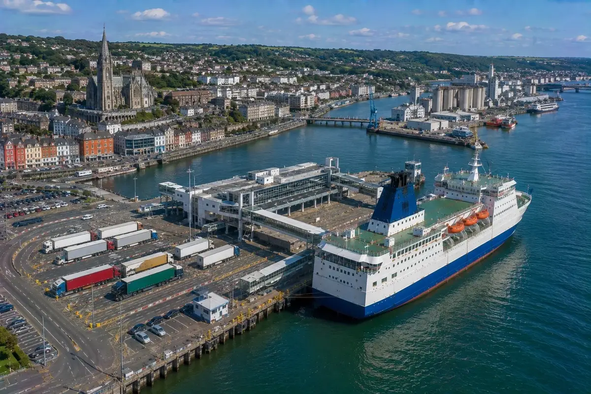 Färjeresa och hamninformation för Cork–Roscoff