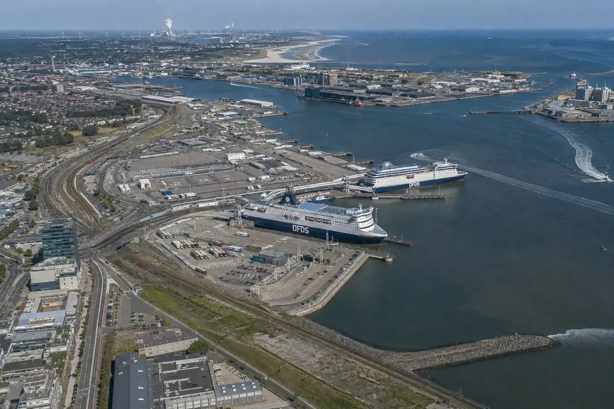 Amsterdam – färjehamn och destinationsguide