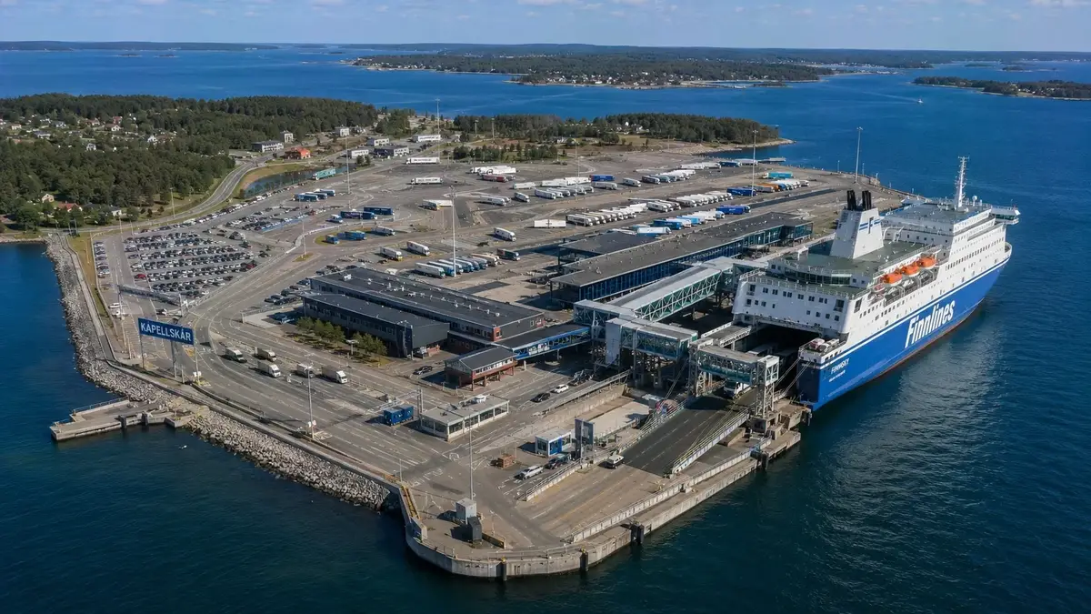 Färjeresa och hamninformation för Kapellskär–Långnäs
