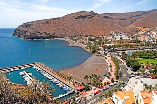 Färjeresa och hamninformation för Los Cristianos–San Sebastián de La Gomera