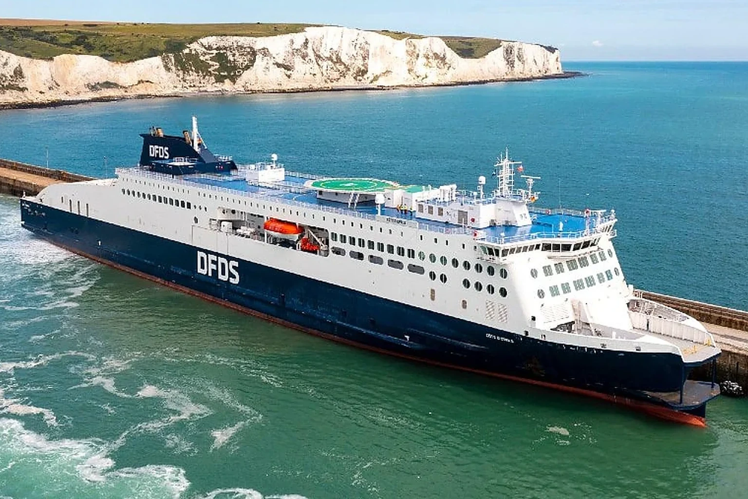 DFDS – färjerederi och reseguide