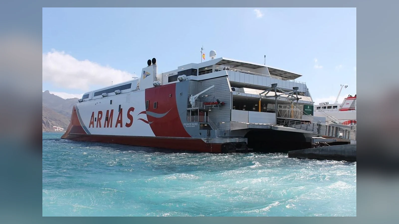 Armas Trasmediterránea – färja