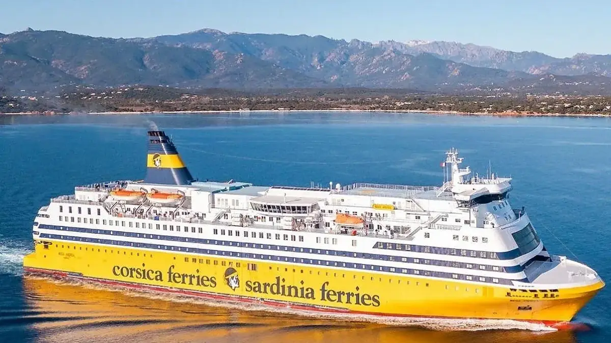 Corsica Sardinia Ferries – färja