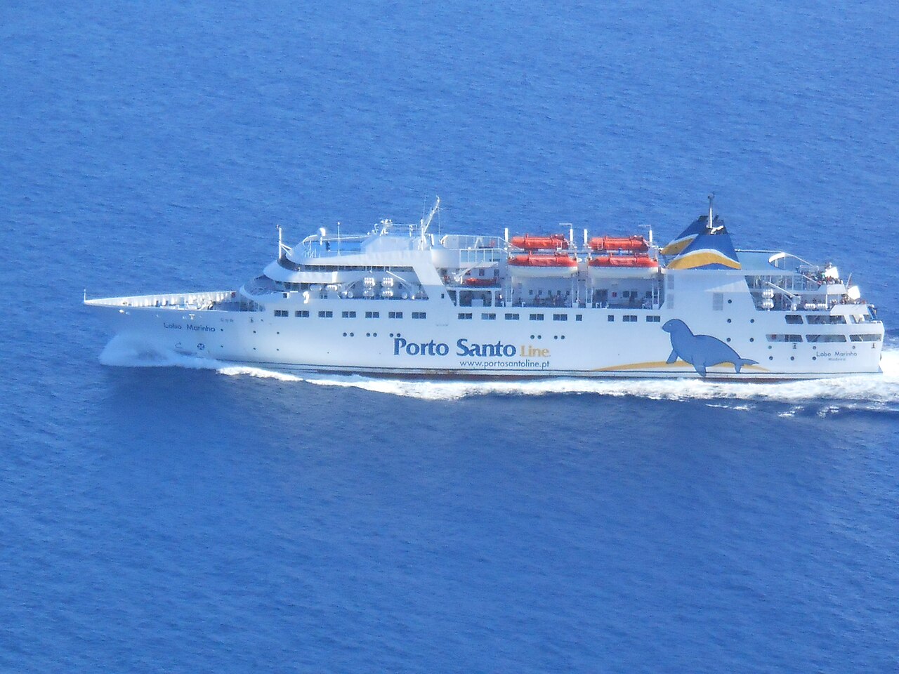 Porto Santo Line